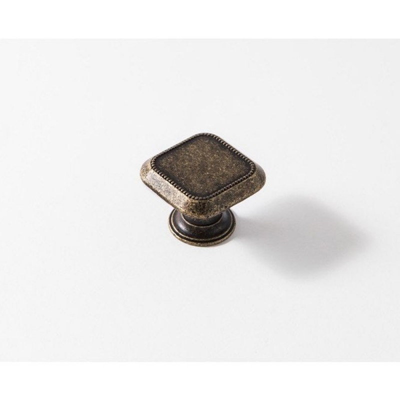 Lot de 4 boutons de meuble carré Zamak Laitonné H.22 X L.30 X p.30 mm