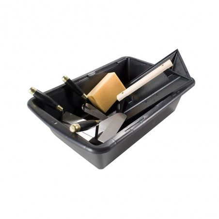 Kit du maçon auge + 3 truelles + taloche + éponge
