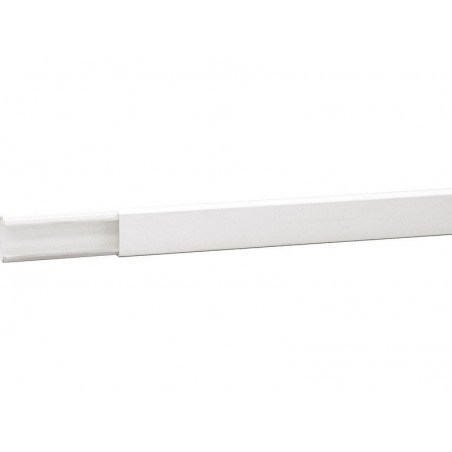 Moulure en pvcH.2 X P.1 cm blanc