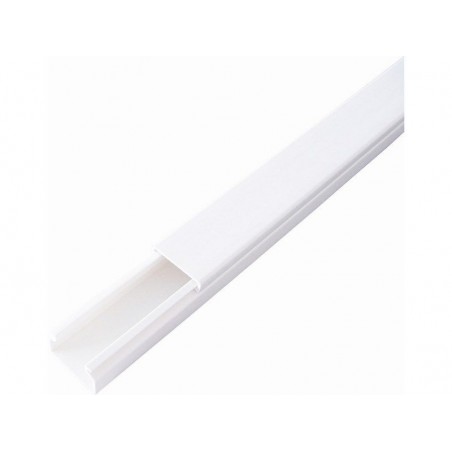 Moulure en pvcH.4 X P.2.5 cm blanc