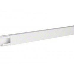 Moulure en pvcH.3.3 X P.2 cm blanc