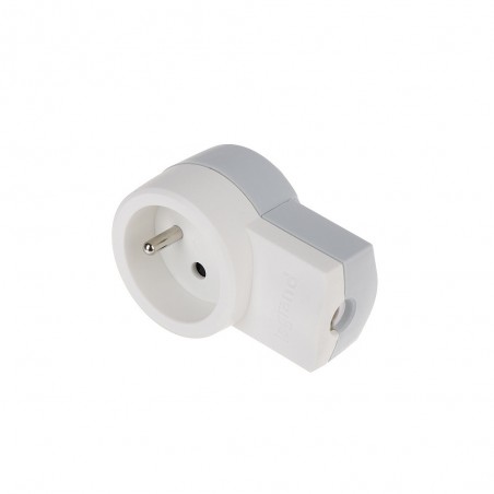 Fiche femelle 2p+t fr lateral a fixer