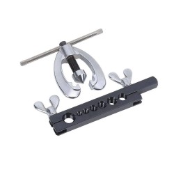 Appareil pour collet battu*