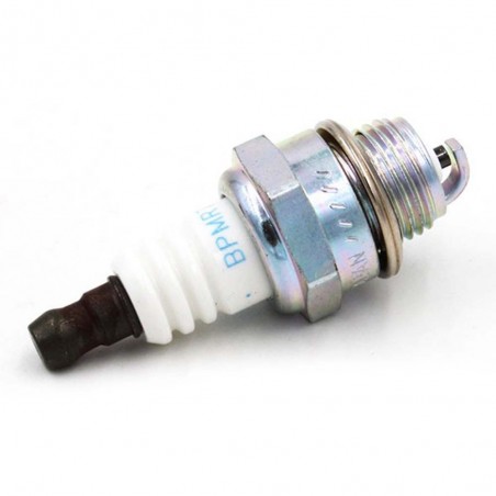 Bougie NGK pour Stihl