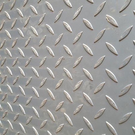Tôle larmée striée 3-5 2mx1m