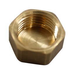 Bouchon laiton femelle ½