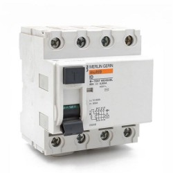 Interrupteur DIFF 4P-415V ID80A-300mA