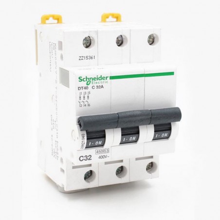 Disjoncteur DT40 3P 32A Courbe C*