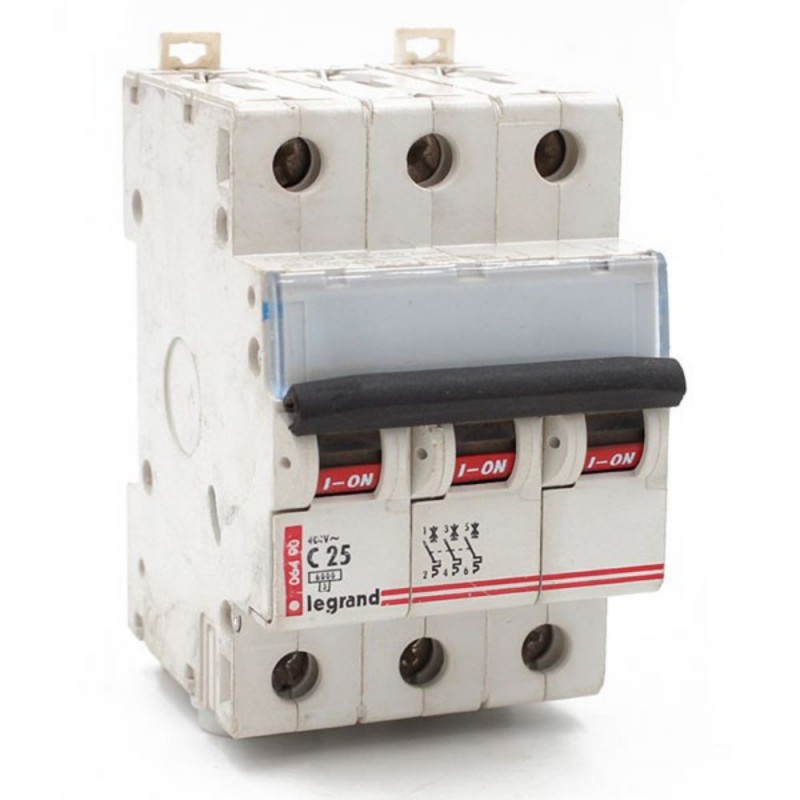 Disjoncteur DX 25A-3P *