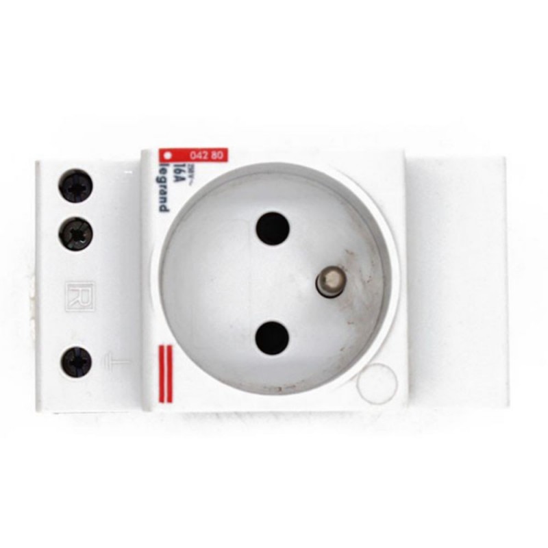 Prise 2p+t 10-16A eclips