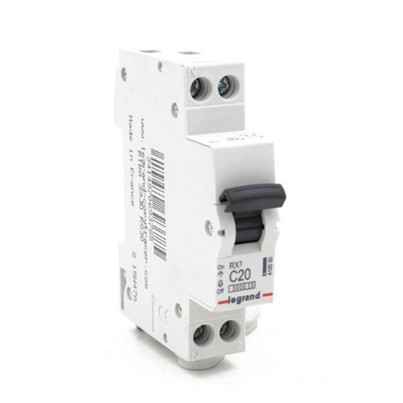 Disjoncteur modulaire RX³ 3000 1P + N 230V~ 20A courbe
