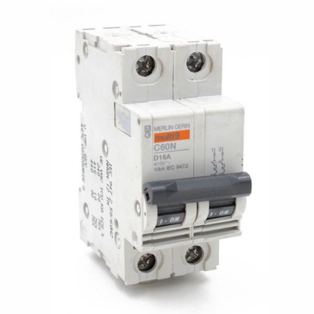 C60N 2P 16A courbe D