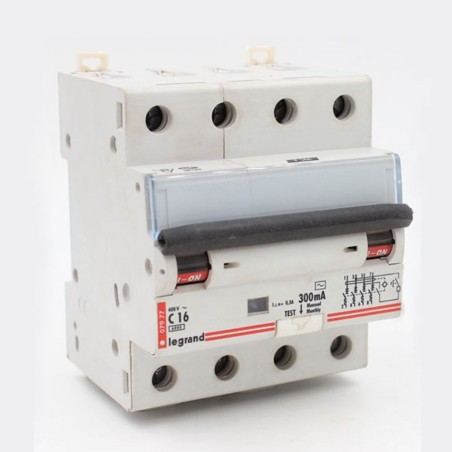Disjoncteur différentiel monobloc 16A