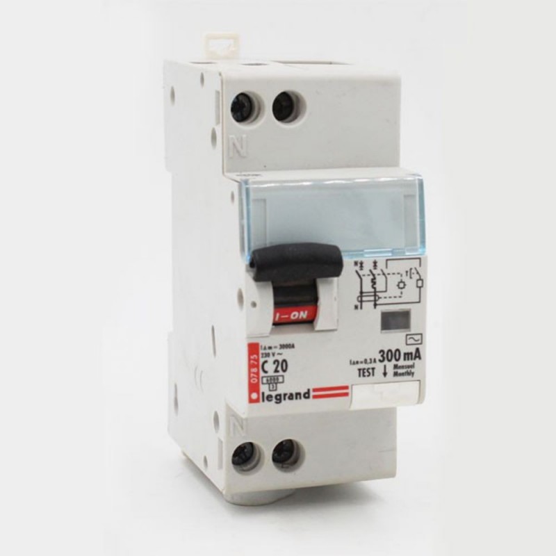 Disjoncteur différentiel monobloc DX3 20A