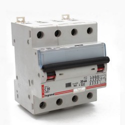 Disjoncteurdifférentiel 20A-30mA-4P (ex07965)