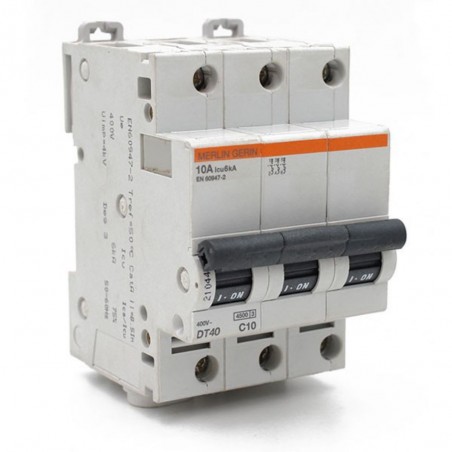 Disjoncteur DT40 3P 10A Courbe C