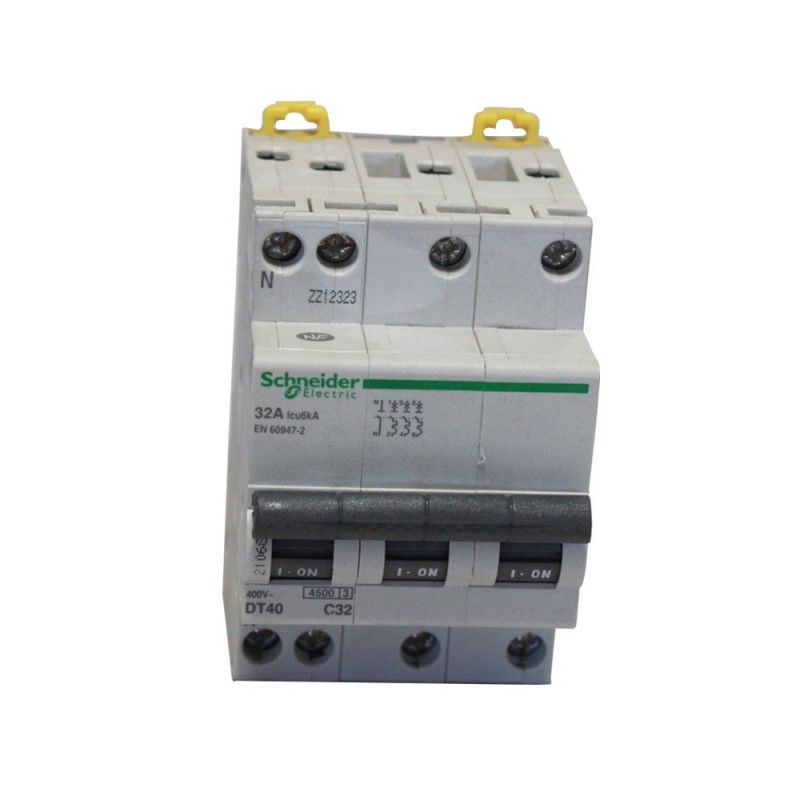 Disjoncteur DT40 3P+N 32A Courbe C