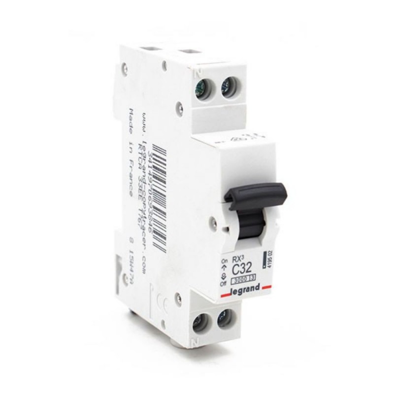RX3 Disjoncteur unipolaire + neutre 32 A courbe C