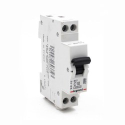 Disjoncteur modulaire RX³ 3000 1P + N 230V~ 10A courbe C10